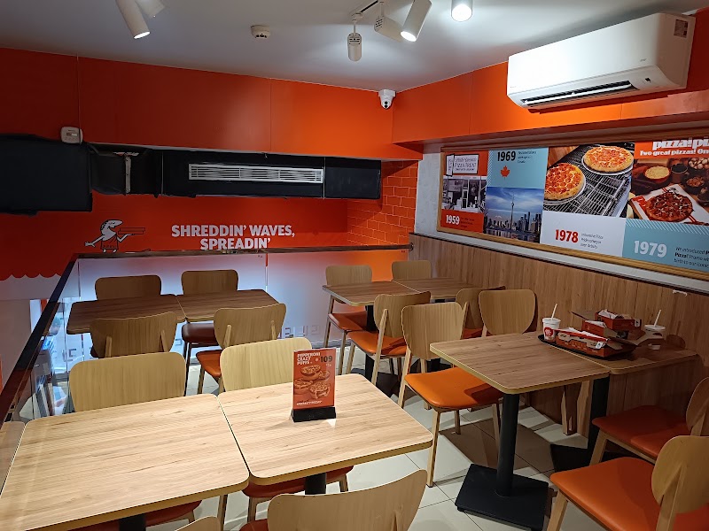 Little Caesars Pizza, Golf Course Road