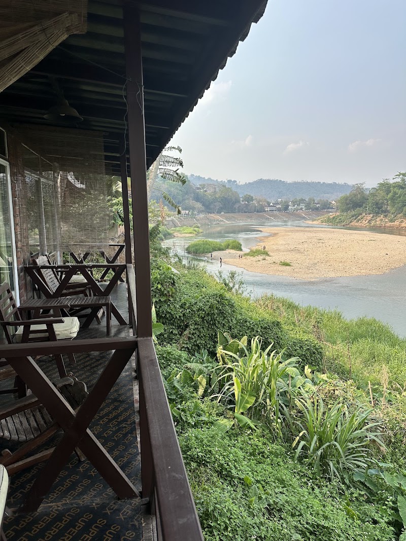 Mao Pha Sok Riverside Guesthouse - Mao Pha Sok Riverside Guesthouse, V4PR+X75, Luang Prabang, Laos