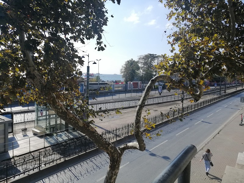 Kabataş - Kabataş, Tomtom, 34433 Beyoğlu/İstanbul, Türkiye