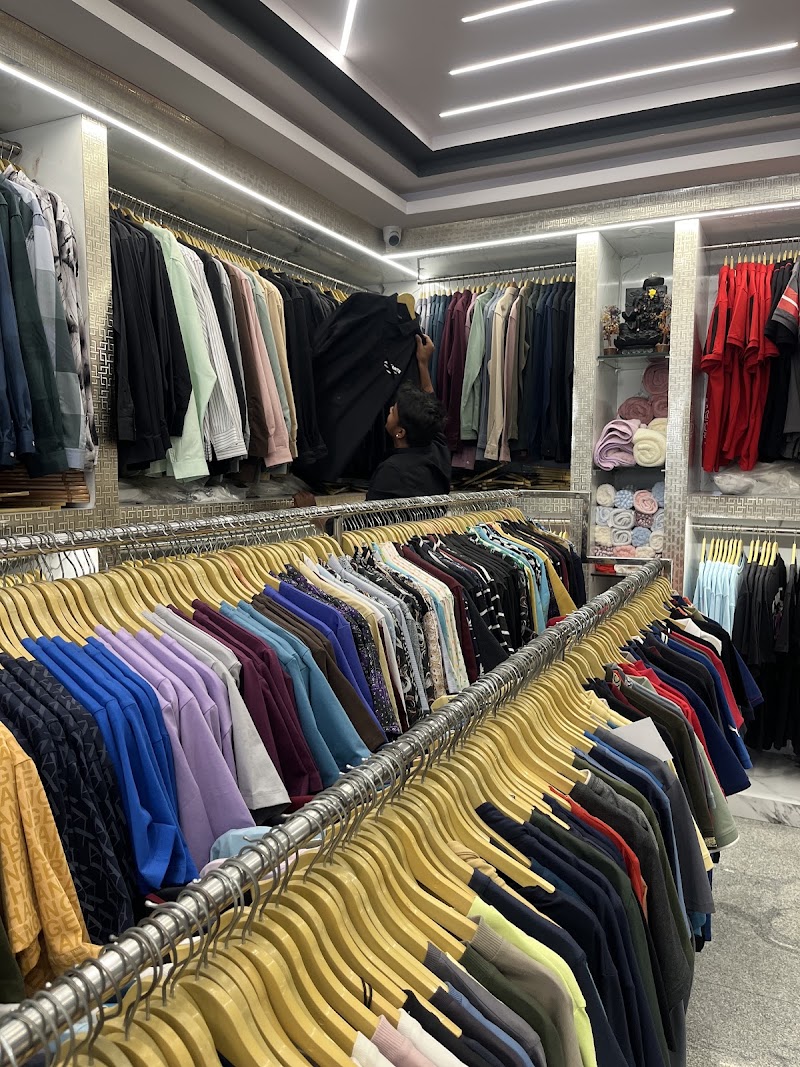 Penguin men's section - Penguin men's section, 1093, Tank Bund Rd, Indira Nagar, Ittige Gudu, Mysuru, Karnataka 570010, India