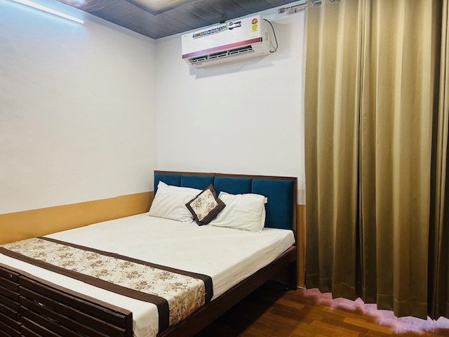 Hotel Shivika, Bikaner - Hotel Shivika, Bikaner, KEM Rd, Bikaner, Rajasthan 334001, India