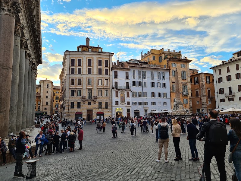 Piazza della Rotonda - Piazza della Rotonda Piazza della Rotonda, 00186 Roma RM, Italy
