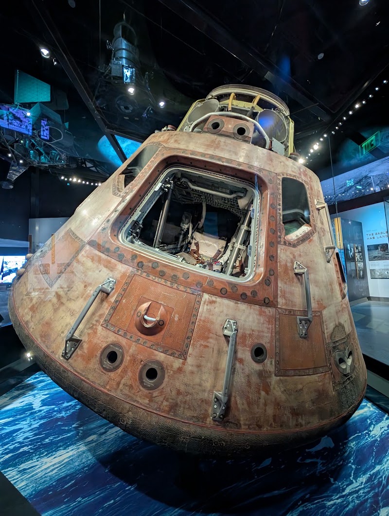 Smithsonian's National Air and Space Museum - Smithsonian's National Air and Space Museum 650 Jefferson Dr SW, Washington, DC 20004, USA