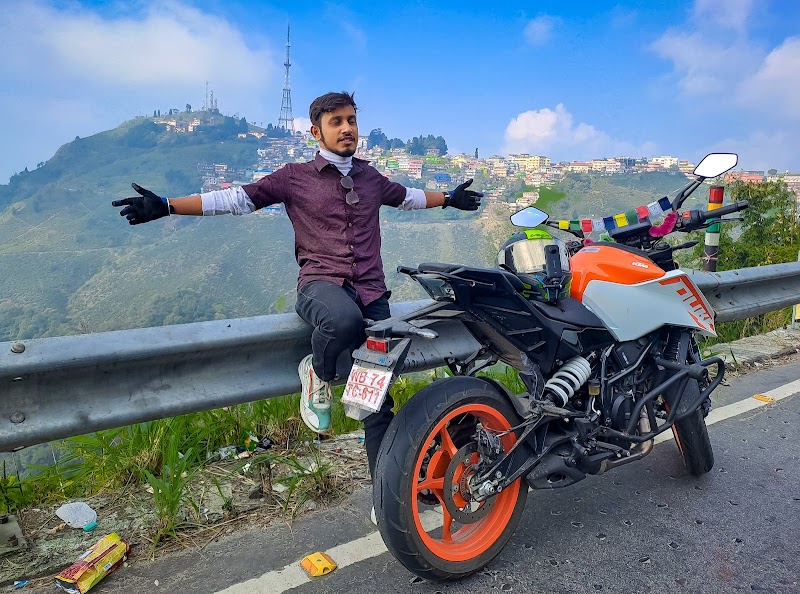Zero - Zero, V7FM+26F, Subash Ghisingh Marg, Castleton Tea Garden, West Bengal 734203, India