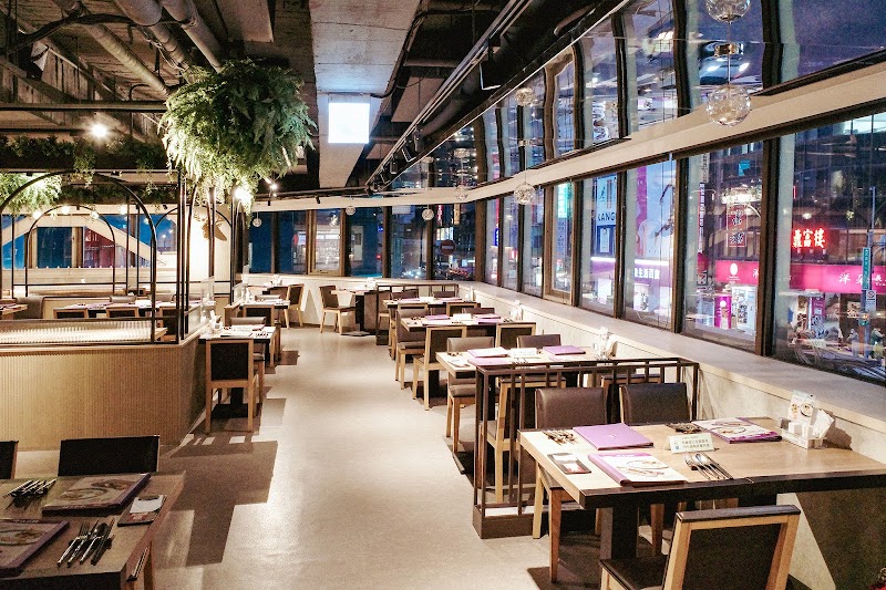 TOKIYA Taipei Chongqing South Store