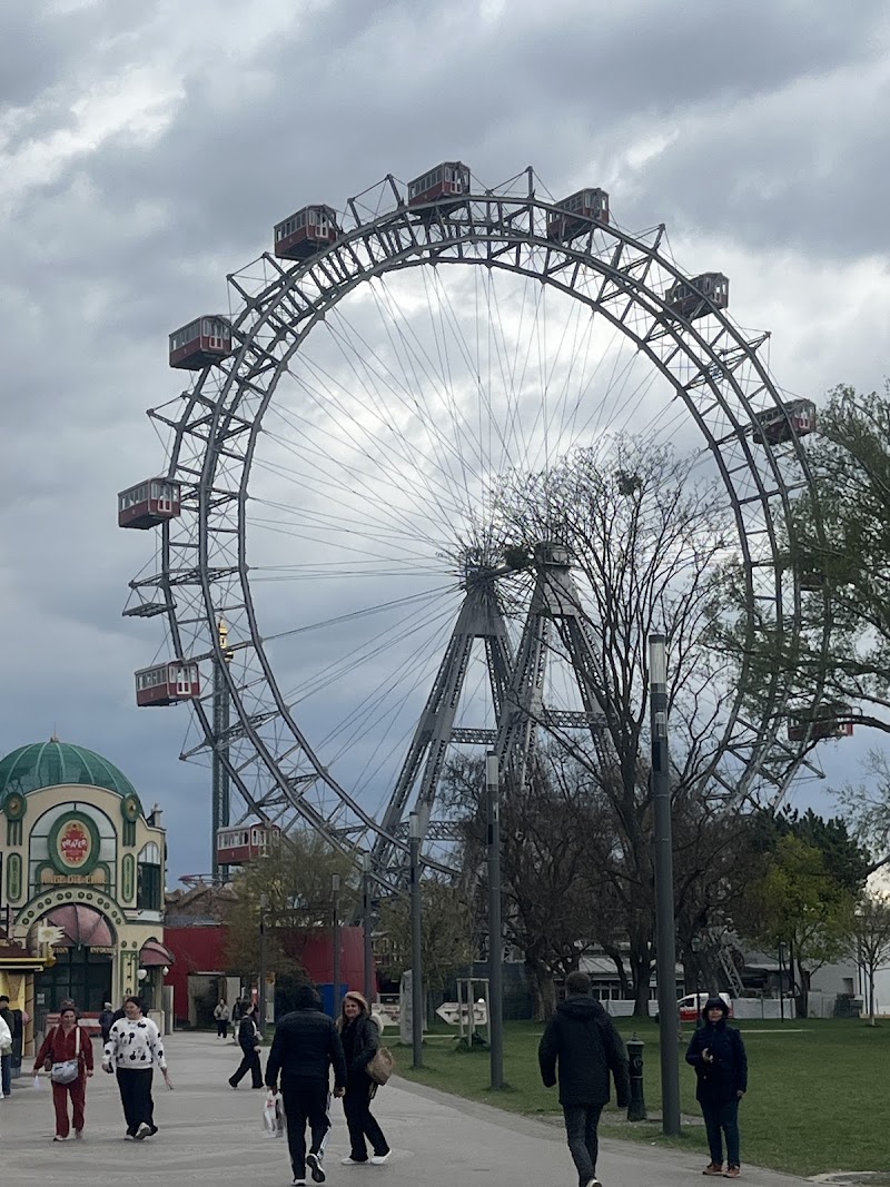 Viennese Giant Ferris Wheel - Viennese Giant Ferris Wheel Gaudeegasse 1, 1020 Wien, Austria