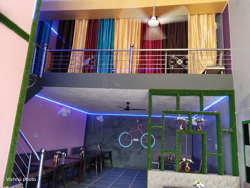 Food plaza cafe and lounge - Food plaza cafe and lounge, Ashoka Enterprises ka samna, SDM court, Gangapur Rd, near Mulchand college, Lalsot, Nagariyawas, Rajasthan 303503, India
