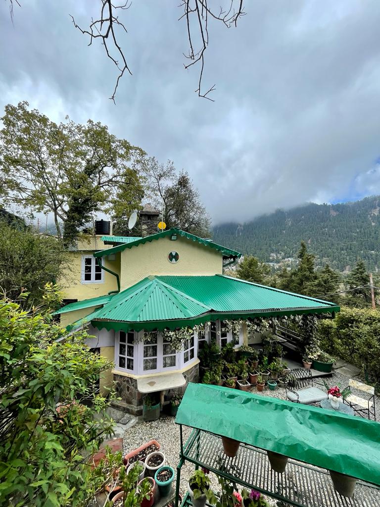 ROSASTAYS Mallital, Nainital
