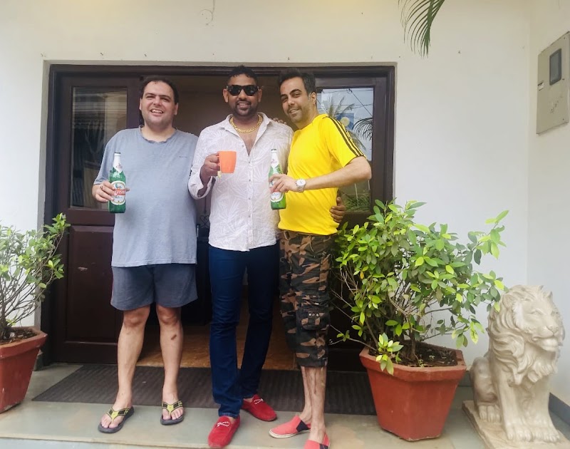 Pinnacle Holiday Homes - Pinnacle Holiday Homes, mainath bhati, 98/1, Calangute - Anjuna Rd, opposite Exotica, Bardez, Arpora, Goa 403516, India