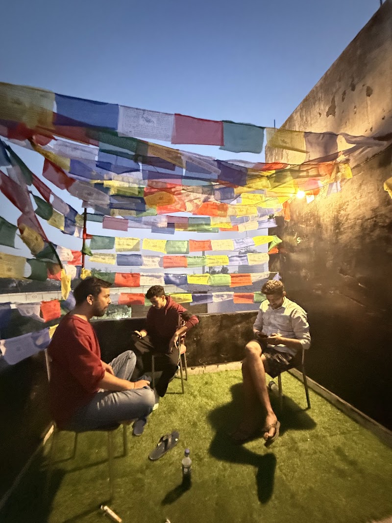 cozy inn hostel - cozy inn hostel, 1/45, Lalita Park, Laxmi Nagar, New Delhi, Delhi, 110092, India