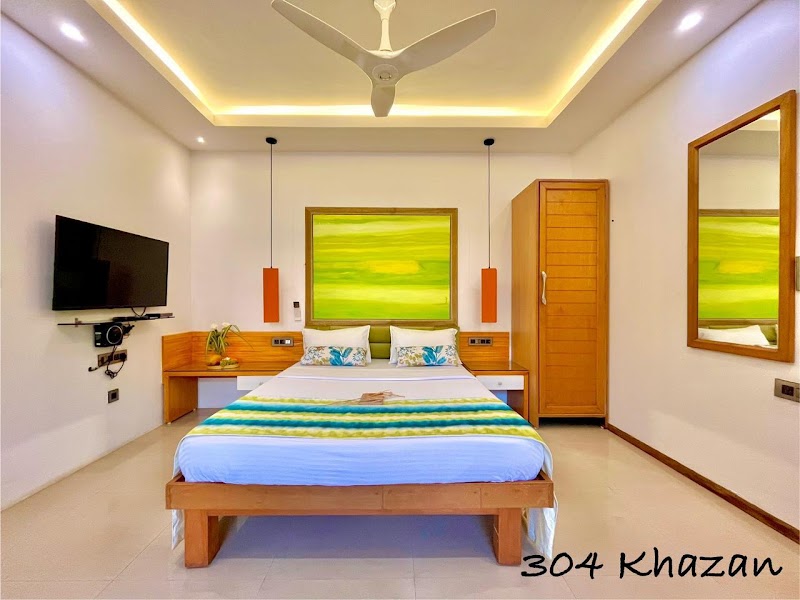 Beach Paradise - Beach Paradise Sea view Residence, Beach paradise, Dr Jack de Sequeira Rd, opposite Caranzalem Beach Road, Caranzalem, Panaji, Goa 403002, India