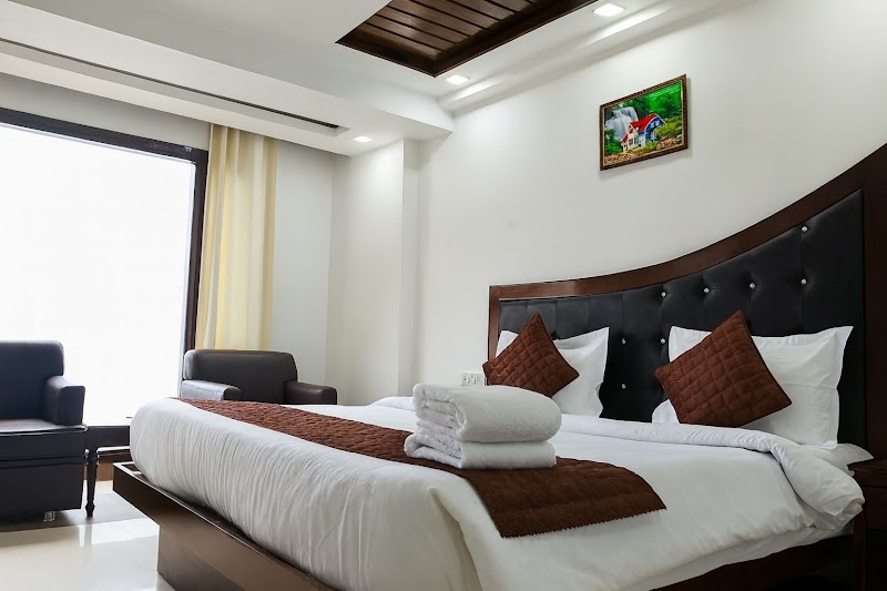 KSP Royal Valley View Hotel - Mall Road Mussoorie - KSP Royal Valley View Hotel - Mall Road Mussoorie Kulri Bazaar, 23, Mall Rd, The Mall Road, Mussoorie, Uttarakhand 248179, India