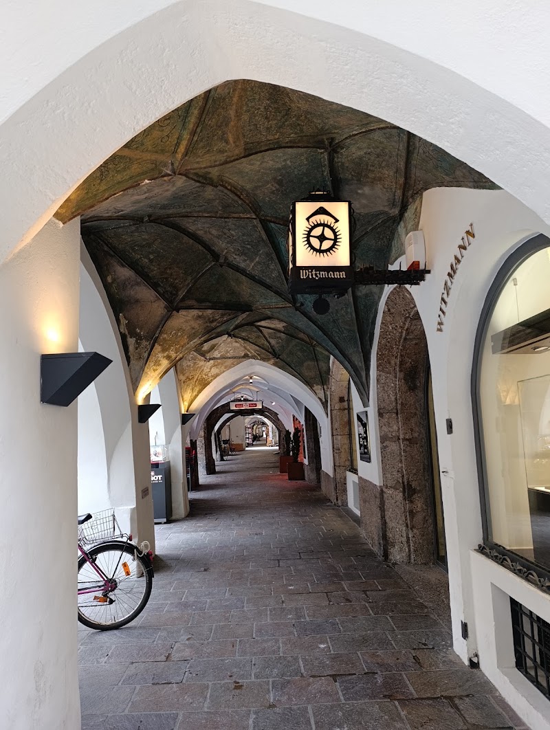 Helbling Haus - Helbling Haus Herzog-Friedrich-Straße 10, 6020 Innsbruck, Austria