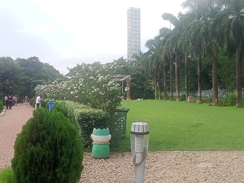 Mohar Kunja - Mohar Kunja Cathedral Rd, near Victoria Memorial, Maidan, Kolkata, West Bengal 700071, India