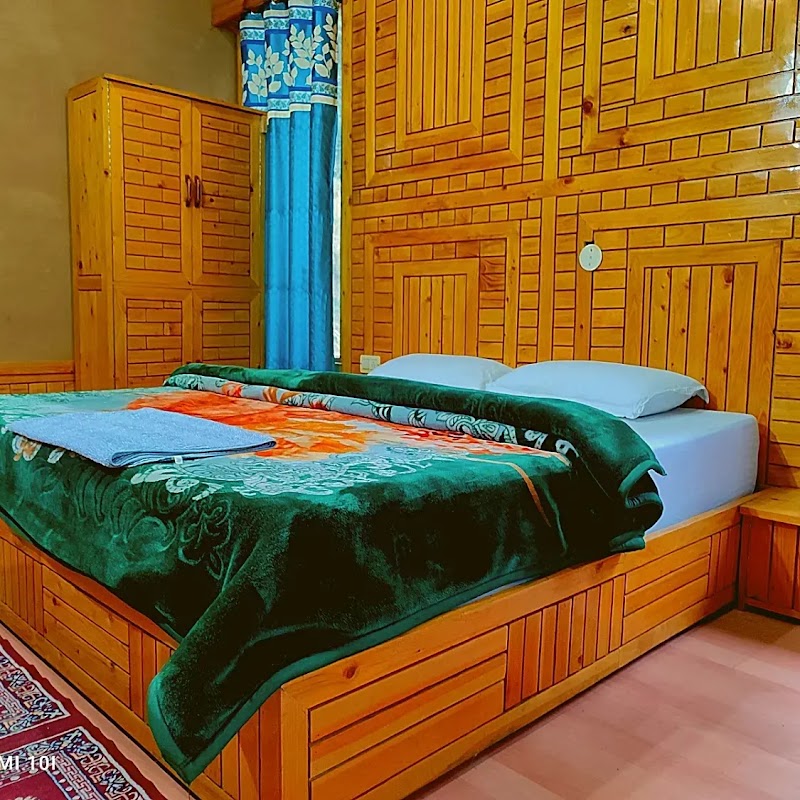 River View Forest Cottage - River View Forest Cottage H9R2+8GR, NH 305, Jibhi, Rashala, Himachal Pradesh 175123, India