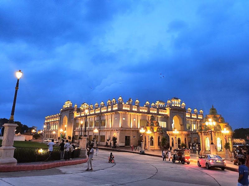 Chambal riverfront gate, Thermal Colony - Chambal riverfront gate, Thermal Colony 5RQH+M5J, Kota Thermal Power Station Colony, Electricity Board Area, Kota, Rajasthan 324008, India