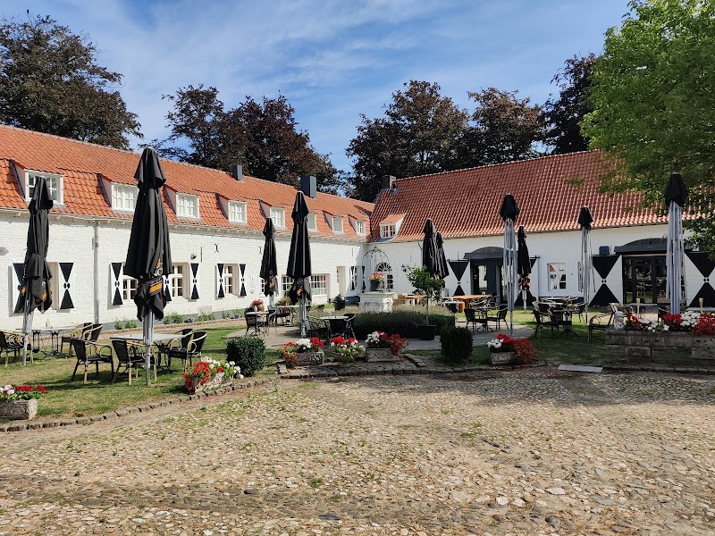 Kasteel Aldenghoor - Kasteel Aldenghoor, Kasteellaan 11, 6081 AN Haelen, Netherlands
