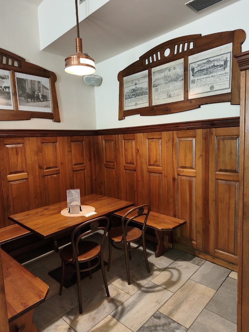 Restaurant U Reinerů - Restaurant U Reinerů Palackého sady 98, 397 01 Písek-Písek 1, Czechia