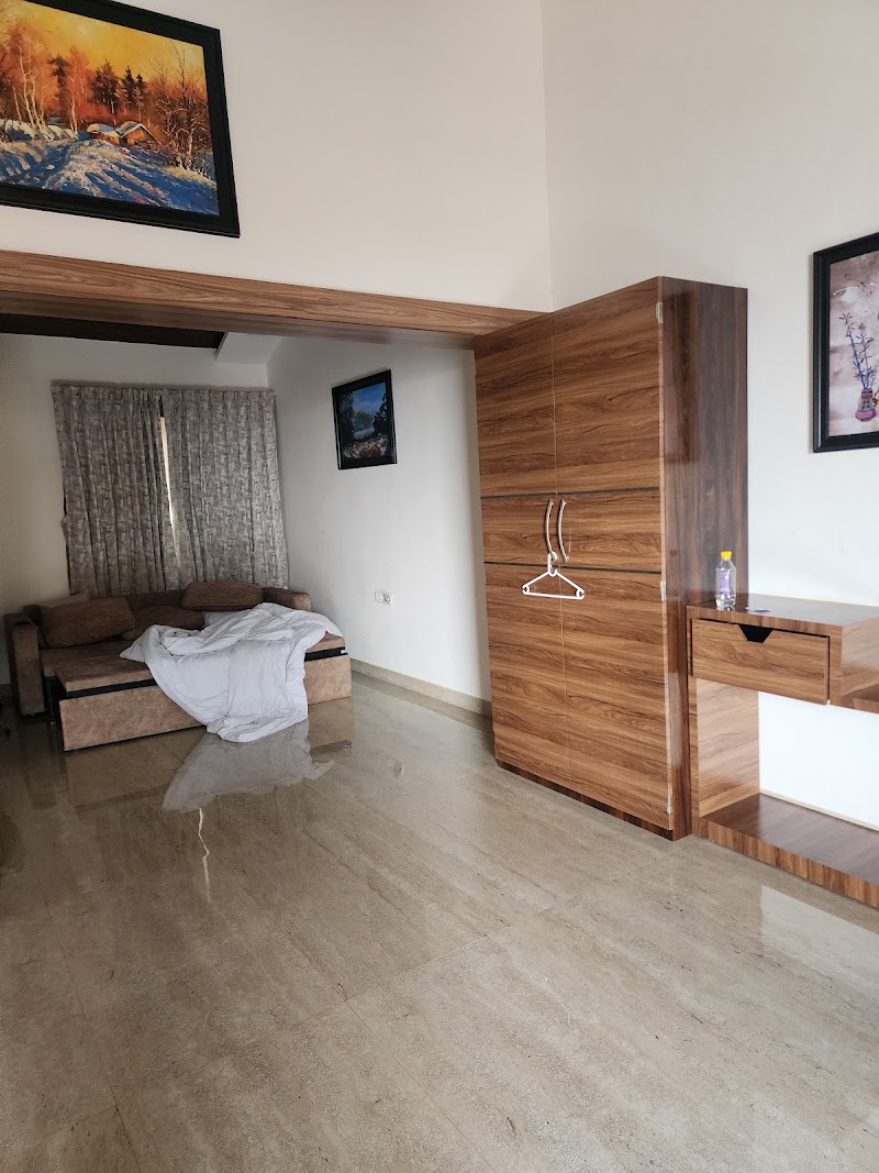 Skyline Villa - Skyline Villa WQ57+HQM, Bhilar-Medha Rd, Bhilar, Maharashtra 412805, India