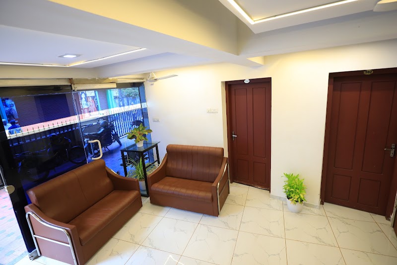 HOTEL GAMAS INN - HOTEL GAMAS INN TC25/351(1, Gandhari Amman Kovil Rd, Statue, Pulimoodu, Thiruvananthapuram, Kerala 695001, India