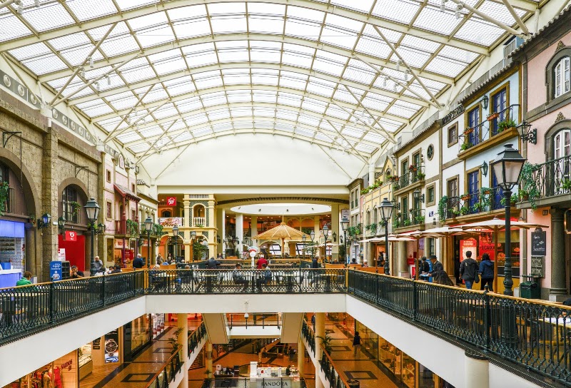 ViaCatarina Shopping - ViaCatarina Shopping, R. de Santa Catarina 312 a 350, 4000-443 Porto, Portugal