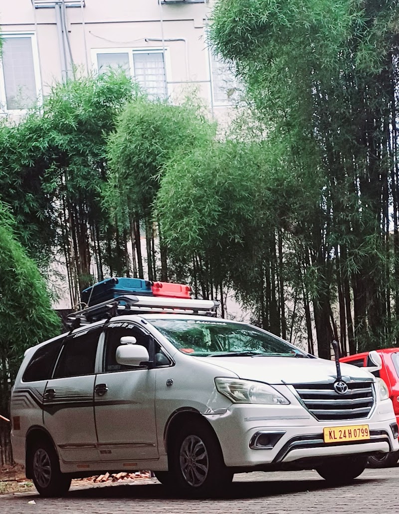 Tour Kerala.. POORAPREMI ❤️ - Tour Kerala.. POORAPREMI ❤️, Periyar Nagar, Aluva, Kerala 683101, India