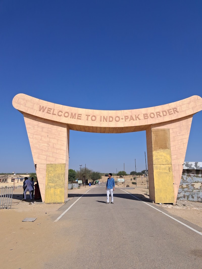 Bawaliyanwala Indo-Pak Border - Bawaliyanwala Indo-Pak Border, Pillar No 609, Tanot, Rajasthan 345022, India