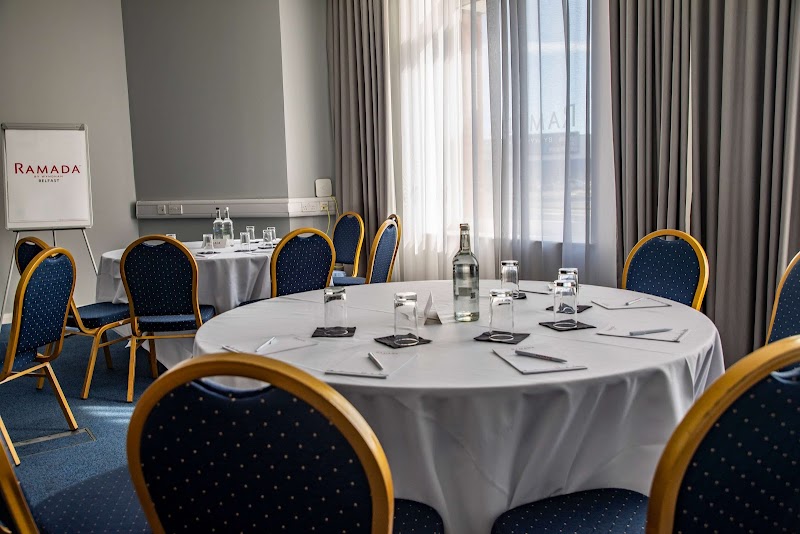 Ramada by Wyndham Belfast City Centre - Ramada by Wyndham Belfast City Centre 20 Talbot St, Belfast BT1 2LD, UK