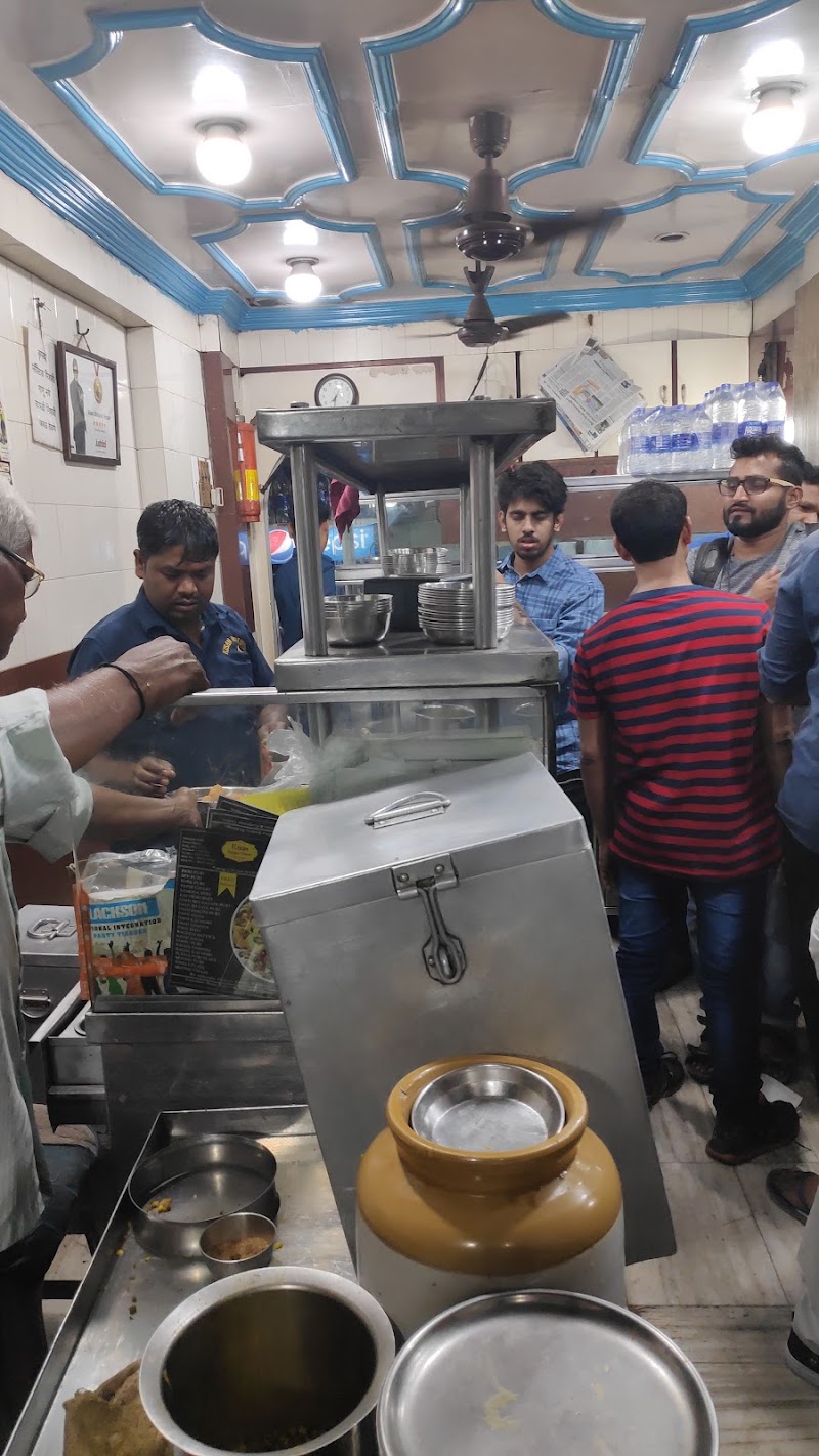 Khau Galli - Khau Galli, Charni Road East, Opera House, Girgaon, Mumbai, Maharashtra 400004, India