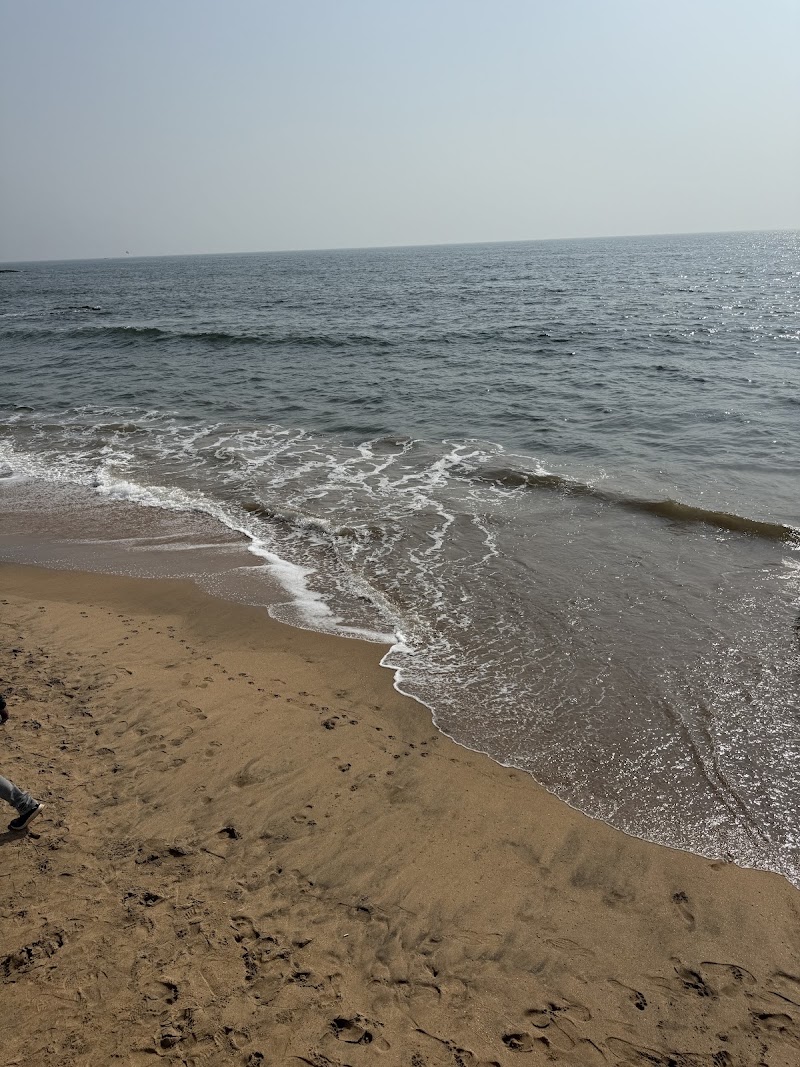Slow Tide - Slow Tide Dmello Vaddo, Anjuna, Goa 403509, India