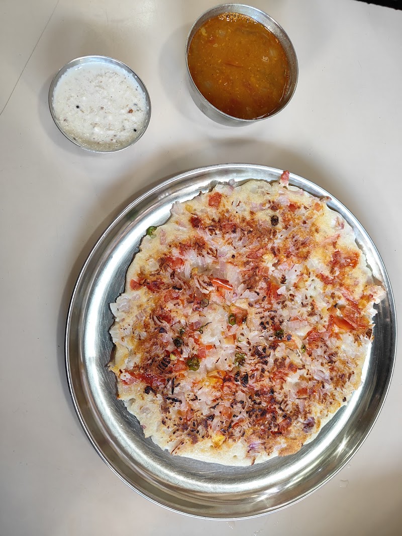 Ratna Veg. Restaurant (Since 1972) - Ratna Veg. Restaurant (Since 1972) Swami Vivekanand Rd, Kakaji Nagar, Jawahar Nagar, Goregaon West, Mumbai, Maharashtra 400104, India