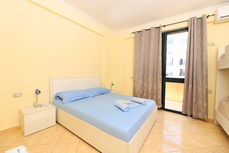 Sunny Side Apartments - Sunny Side Apartments, Rr. Gjergj Arianiti, Vlorë 9403, Albania