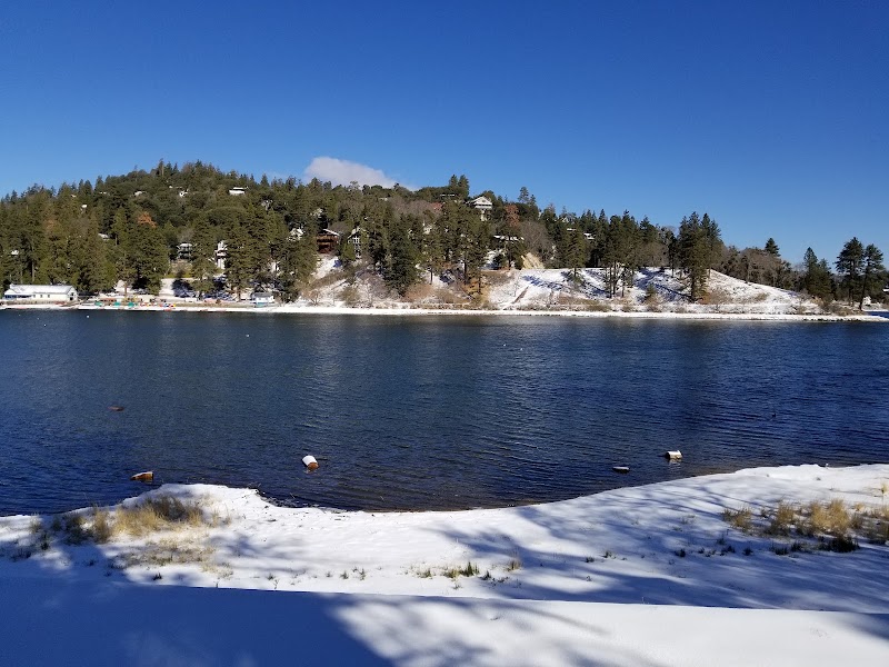 Lake Gregory Regional Park - Lake Gregory Regional Park, 24171 Lake Dr, Crestline, CA 92325, USA