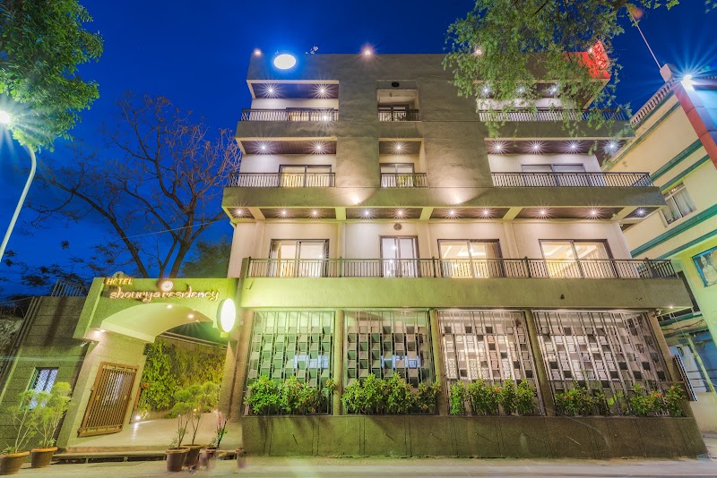 Tripli Hotels Shourya Residency - Tripli Hotels Shourya Residency Lake Palace Road, Gulab Bagh Rd, near Vintage Car Museum, Old City, Brahmpuri, Udaipur, Rajasthan 313001, India