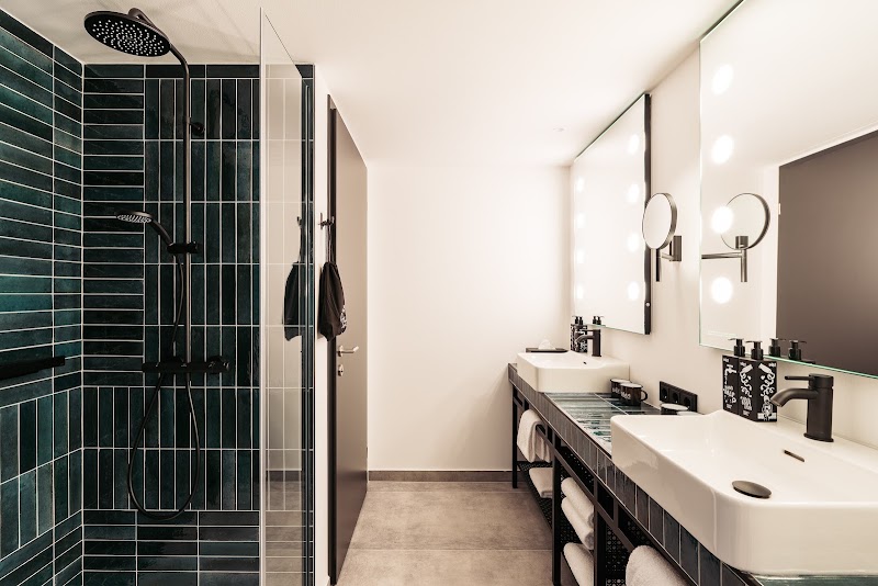 Hotel Schani UNO City Wien - Hotel Schani UNO City Wien, Wagramer Str. 16, 1220 Wien, Austria