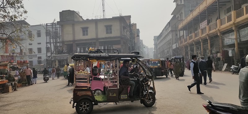 Maidagin Crossing - Maidagin Crossing, Maidagin Xing, Varanasi, Uttar Pradesh 221001, India
