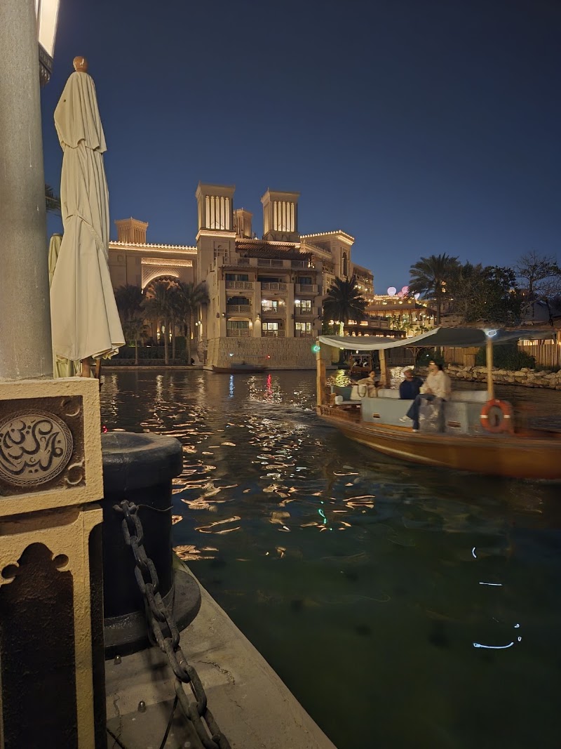Trattoria - Trattoria Souk Madinat Jumeirah - شارع الملك سلمان بن عبدالعزيز آل سعود - الصفوح 1 - دبي - United Arab Emirates