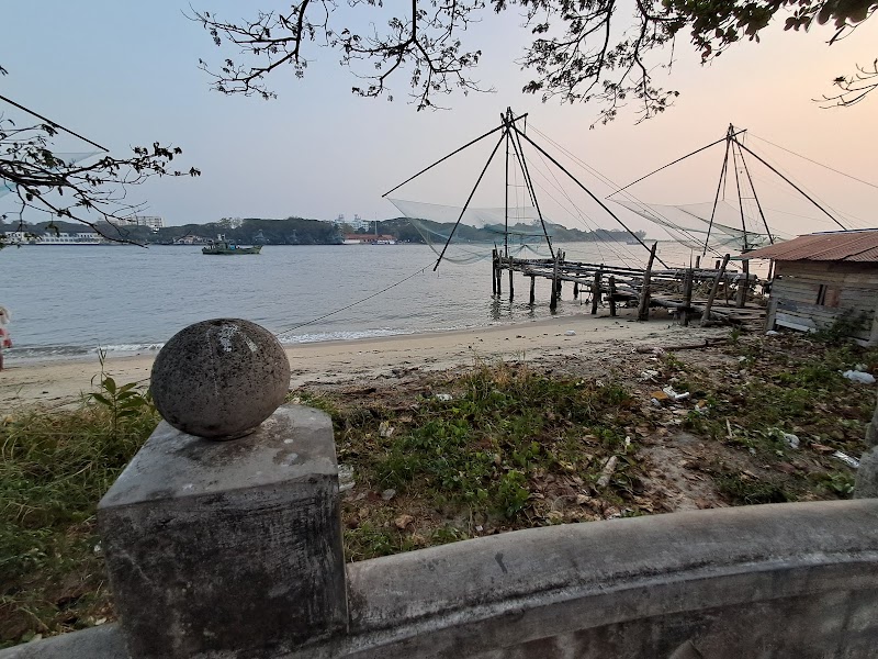 Vypin Walk Way - Vypin Walk Way, X6FV+3MR, Walk Way, Fort Vypin, Puthuvype, Kochi, Keralam 682508, India