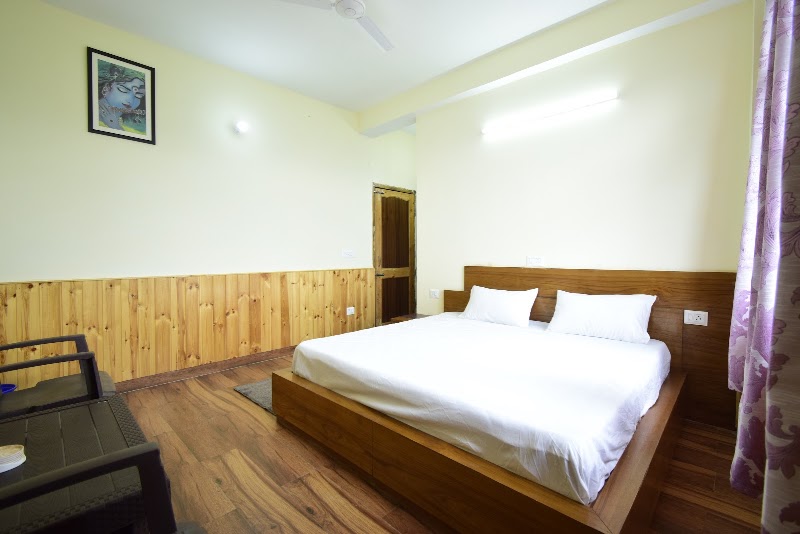 Royal Dragon Home Stay - Royal Dragon Home Stay Durgapur Chowk Naldhera, Shimla, Naldehra, Himachal Pradesh 171007, India