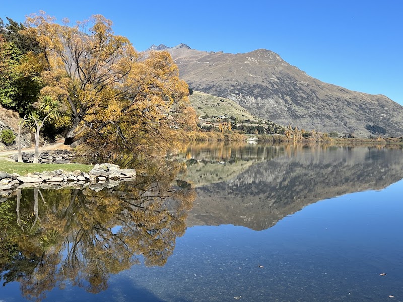 Lake Hayes - Lake Hayes, Otago Region 9371, New Zealand