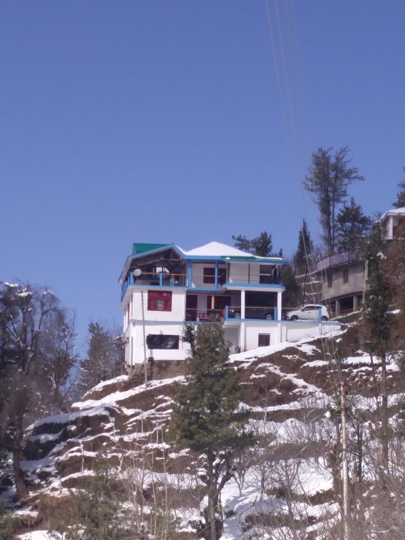 The Lords Kotgarh - The Lords Kotgarh, 7FQW+V27, road, near uco bank, Jarol, Himachal Pradesh 172031, India