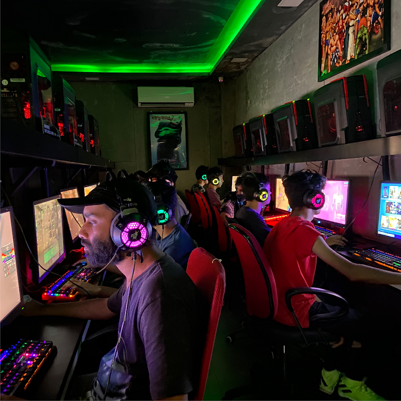 GearUP Gaming - GearUP Gaming Shop No 172, First Floor, GearUP Gaming, Powai Plaza, Central Ave, Hiranandani Gardens, Sainath Nagar, Powai, Mumbai, Maharashtra 400076, India