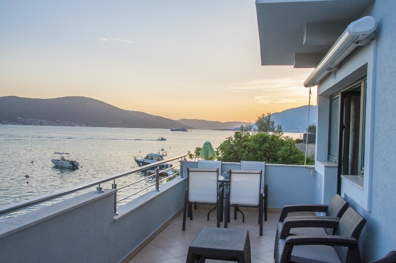 Tivat Beach Apartments - Tivat Beach Apartments, 15/1 Brijeg Gverovića, Tivat 85320, Montenegro
