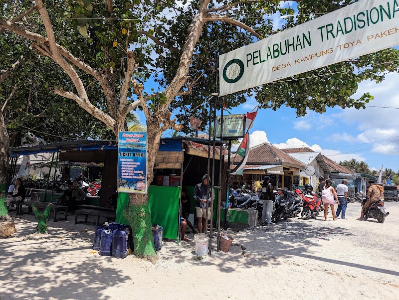 Public Ferry Boats to Nusa Lembongan - Public Ferry Boats to Nusa Lembongan, Jalan Sanjaya, Kp. Toyapakeh, Kec. Nusa Penida, Kabupaten Klungkung, Bali 80771, Indonesia