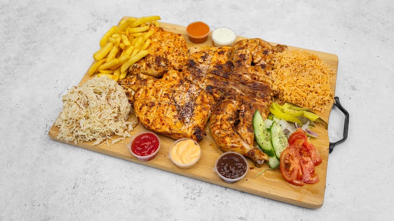 Queen's Lebanese Grill & Pizza