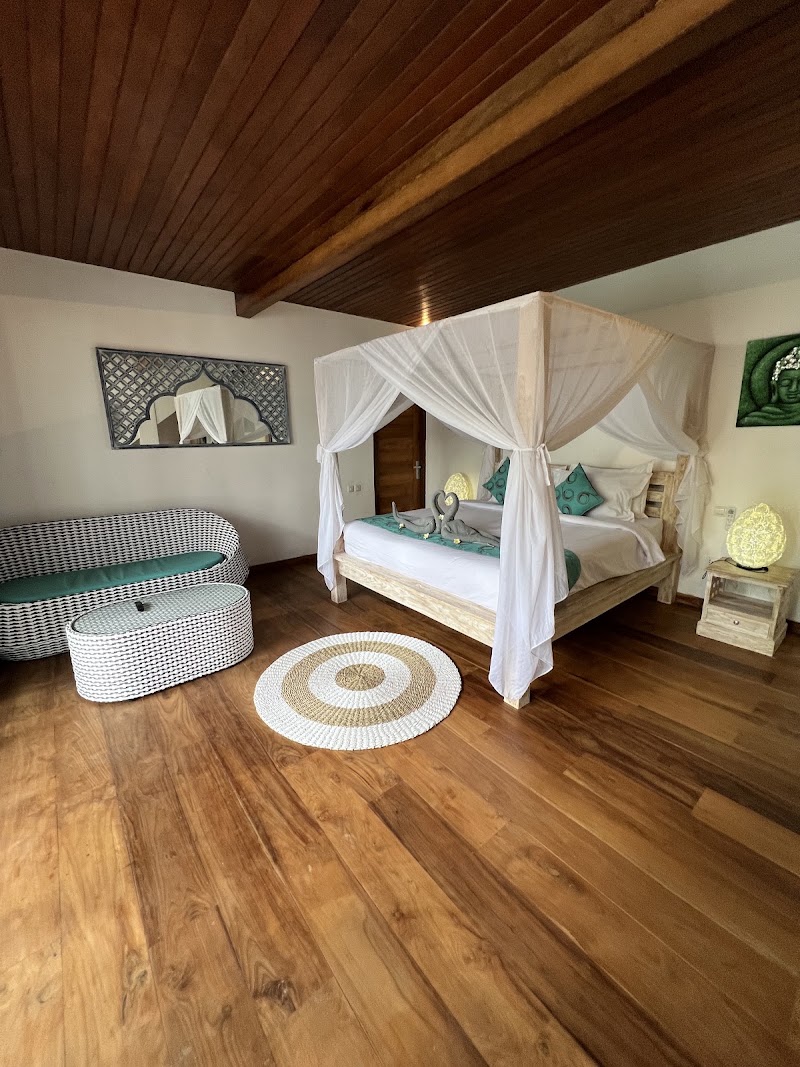 The Secret Jungle Villas Berawa - The Secret Jungle Villas Berawa Jl. Raya Semat, Tibubeneng, Kec. Kuta Utara, Kabupaten Badung, Bali 80361, Indonesia