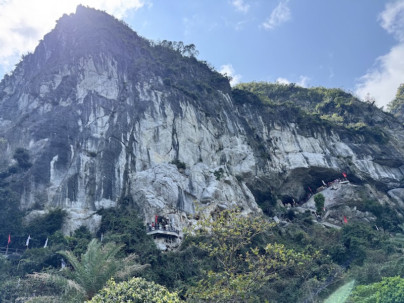 Sung Sot Cave - Sung Sot Cave, Ha Long Bay, Halong City, Hồng Gai