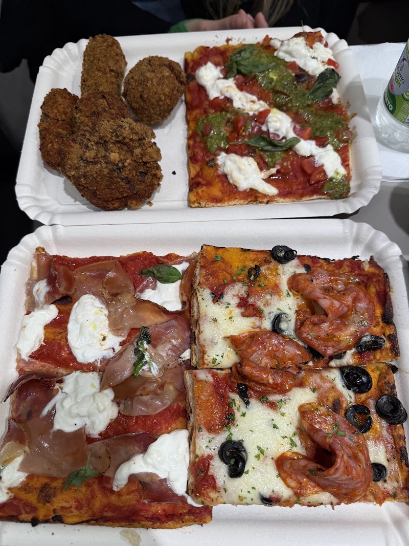 Bona | Pizza Roma [ Corso Vittorio Emanuele ] - Bona | Pizza Roma [ Corso Vittorio Emanuele ], Corso Vittorio Emanuele II, 8, 00186 Roma RM, Italy