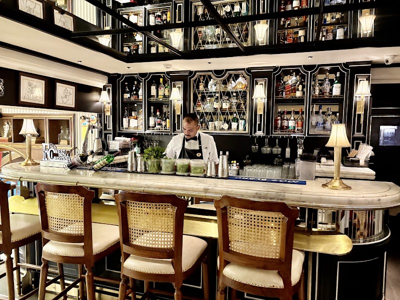 Gaylord Restaurant - Gaylord Restaurant V N Rd, Churchgate, Mumbai, Maharashtra 400020, India