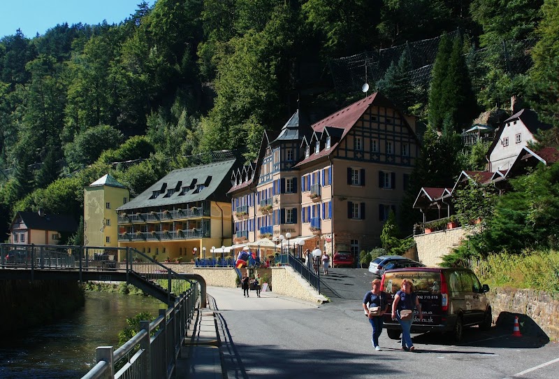 The Falcon Inn - The Falcon Inn, Hřensko 50, 407 17 Hřensko, Czechia